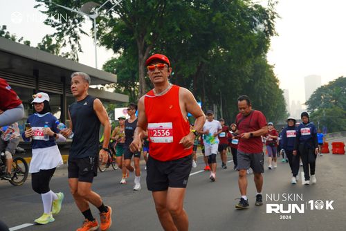 Race photo from Nu Skin Run 10K