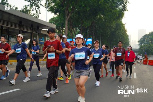 Race photo from Nu Skin Run 10K
