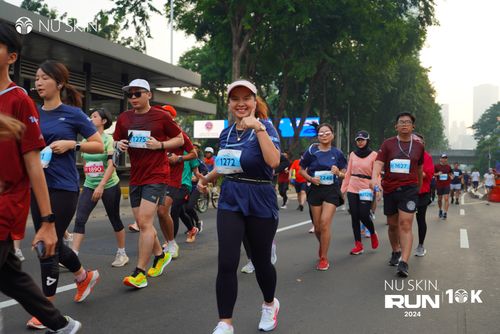Race photo from Nu Skin Run 10K