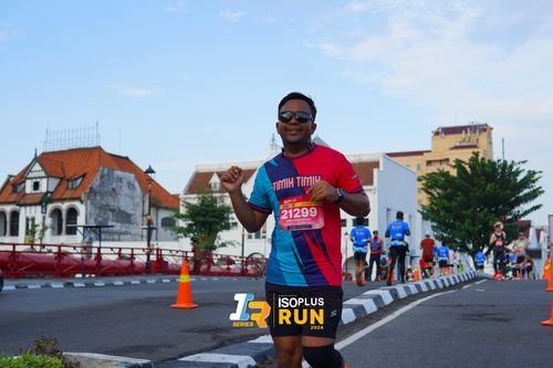 Race photo from Isoplus Run 2024 Surabaya