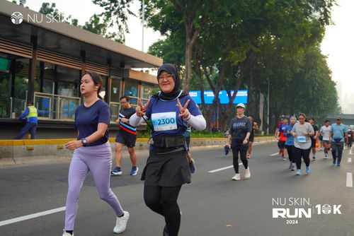 Race photo from Nu Skin Run 10K