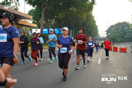 Race photo from Nu Skin Run 10K