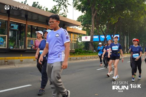 Race photo from Nu Skin Run 10K
