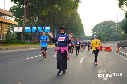 Race photo from Nu Skin Run 10K
