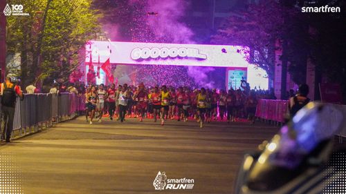 Race photo from Smartfren Run 2025 