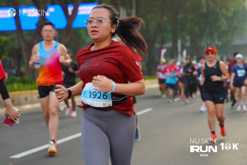 Race photo from Nu Skin Run 10K