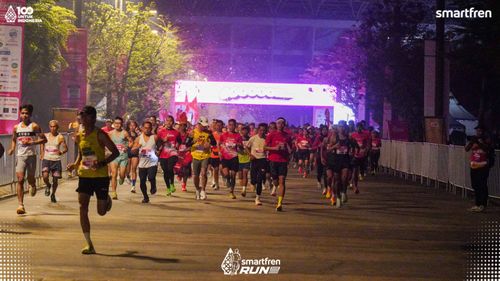 Race photo from Smartfren Run 2025 