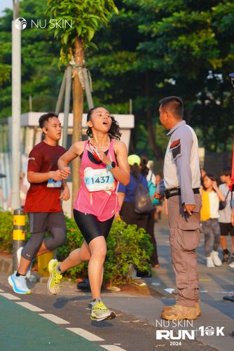 Race photo from Nu Skin Run 10K
