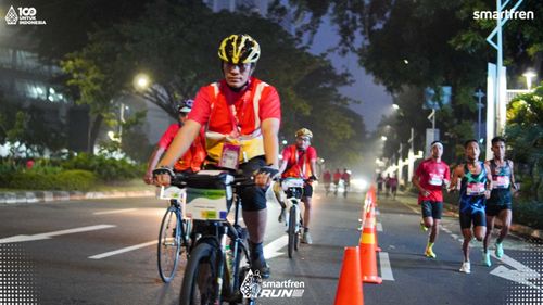 Race photo from Smartfren Run 2025 