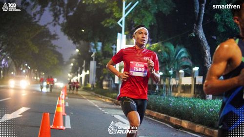 Race photo from Smartfren Run 2025 