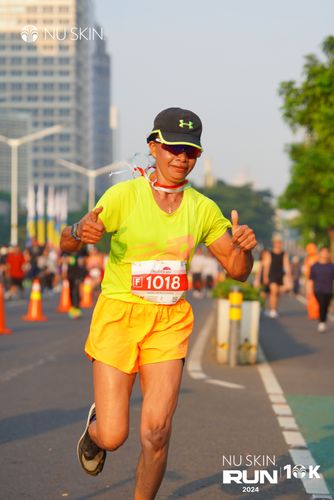Race photo from Nu Skin Run 10K