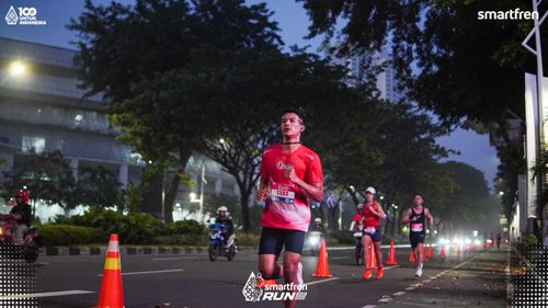 Race photo from Smartfren Run 2025 