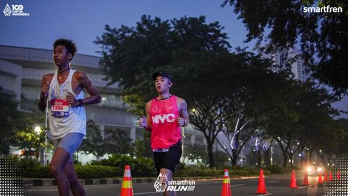Race photo from Smartfren Run 2025 