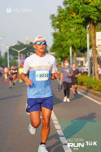 Race photo from Nu Skin Run 10K