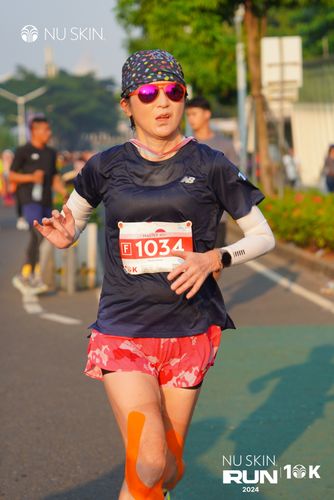Race photo from Nu Skin Run 10K