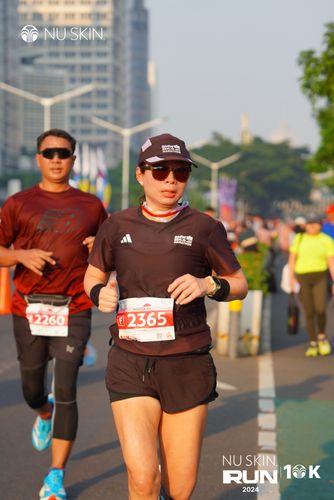 Race photo from Nu Skin Run 10K