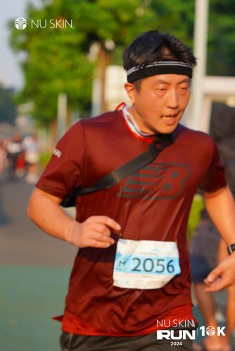Race photo from Nu Skin Run 10K