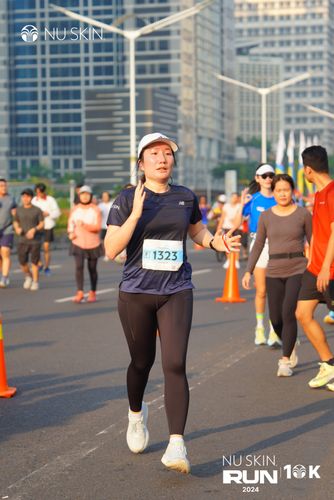 Race photo from Nu Skin Run 10K