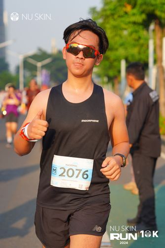 Race photo from Nu Skin Run 10K