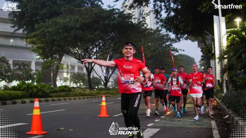 Race photo from Smartfren Run 2025 