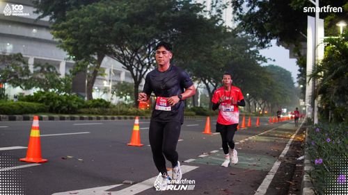 Race photo from Smartfren Run 2025 