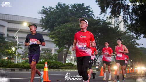 Race photo from Smartfren Run 2025 