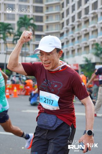 Race photo from Nu Skin Run 10K