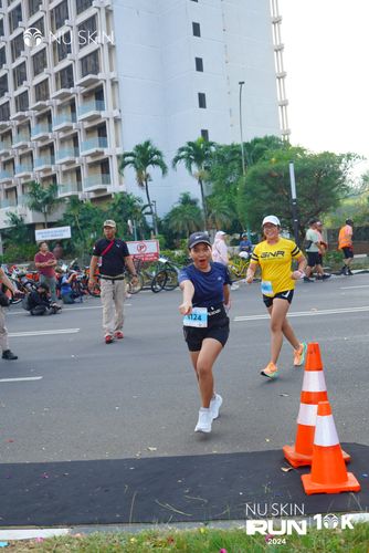 Race photo from Nu Skin Run 10K