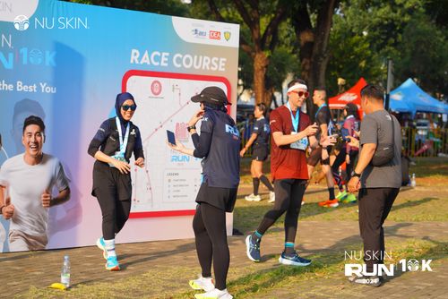 Race photo from Nu Skin Run 10K