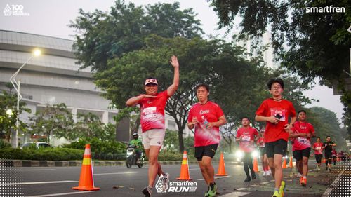 Race photo from Smartfren Run 2025 