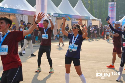 Race photo from Nu Skin Run 10K