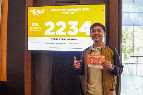 Race photo from Arutmin Borneo Run 2024
