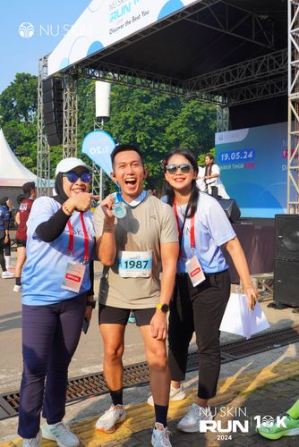 Race photo from Nu Skin Run 10K