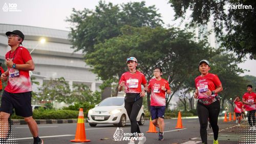 Race photo from Smartfren Run 2025 