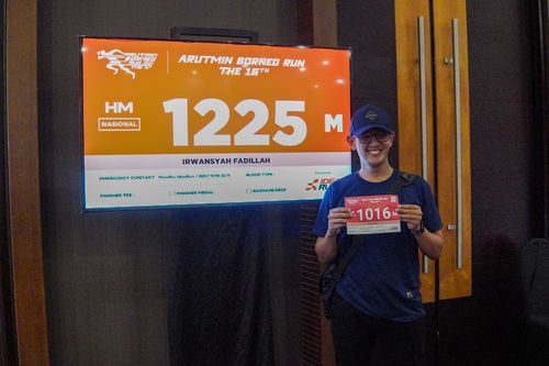 Race photo from Arutmin Borneo Run 2024