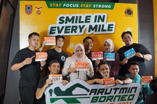 Race photo from Arutmin Borneo Run 2024