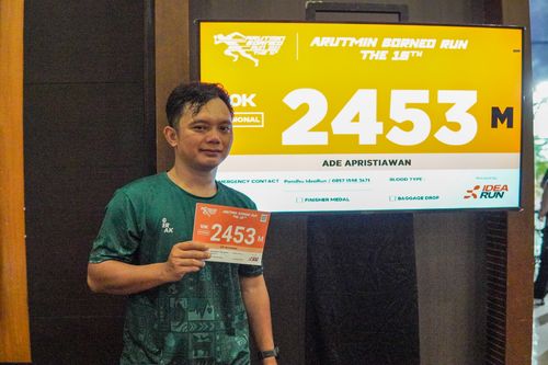 Race photo from Arutmin Borneo Run 2024