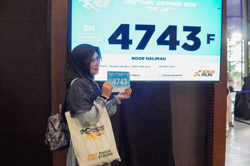 Race photo from Arutmin Borneo Run 2024