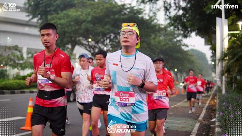 Race photo from Smartfren Run 2025 