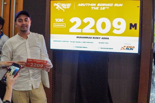 Race photo from Arutmin Borneo Run 2024