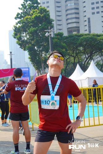 Race photo from Nu Skin Run 10K