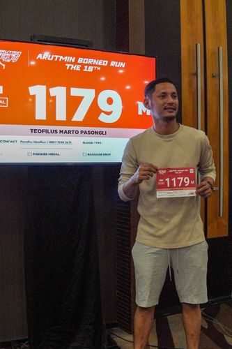 Race photo from Arutmin Borneo Run 2024