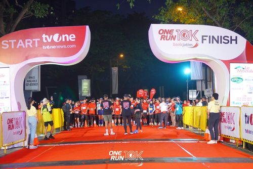 Race photo from ONE RUN 10 K