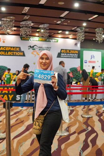Race photo from Arutmin Borneo Run 2024