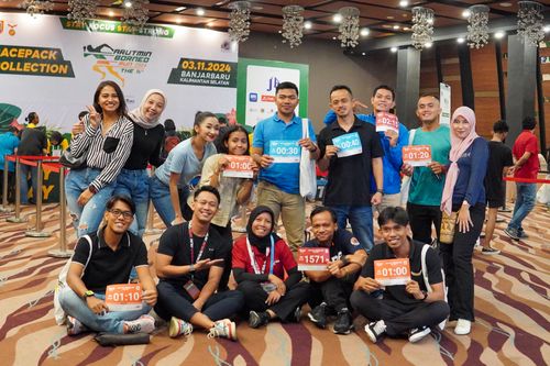 Race photo from Arutmin Borneo Run 2024