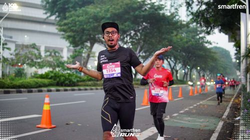 Race photo from Smartfren Run 2025 