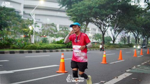 Race photo from Smartfren Run 2025 