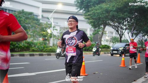 Race photo from Smartfren Run 2025 
