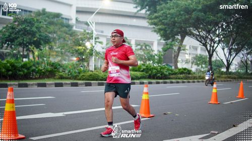Race photo from Smartfren Run 2025 