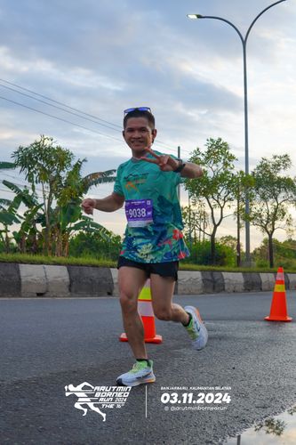 Race photo from Arutmin Borneo Run 2024